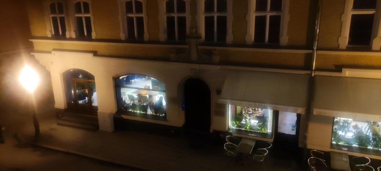 Private Apartament Wroniecka 6 - Parking Poznań Kültér fotó